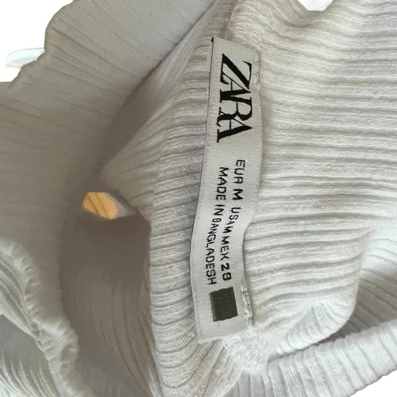 ZARA Ruffle Ribbed Tee - Picture 7 of 9